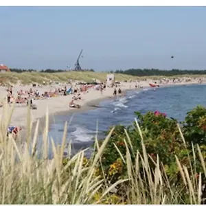  Lejlighed Skon Villalejlighed I Med Terrasse Og Taet Pa Centrum Danmark